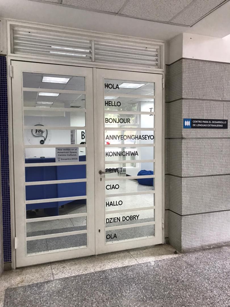 Adecuaciones Centro de Desarrollo de Lenguas Extranjeras (CDLE)