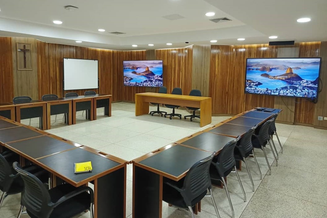 Actualización Sala José Loreto Arismendi