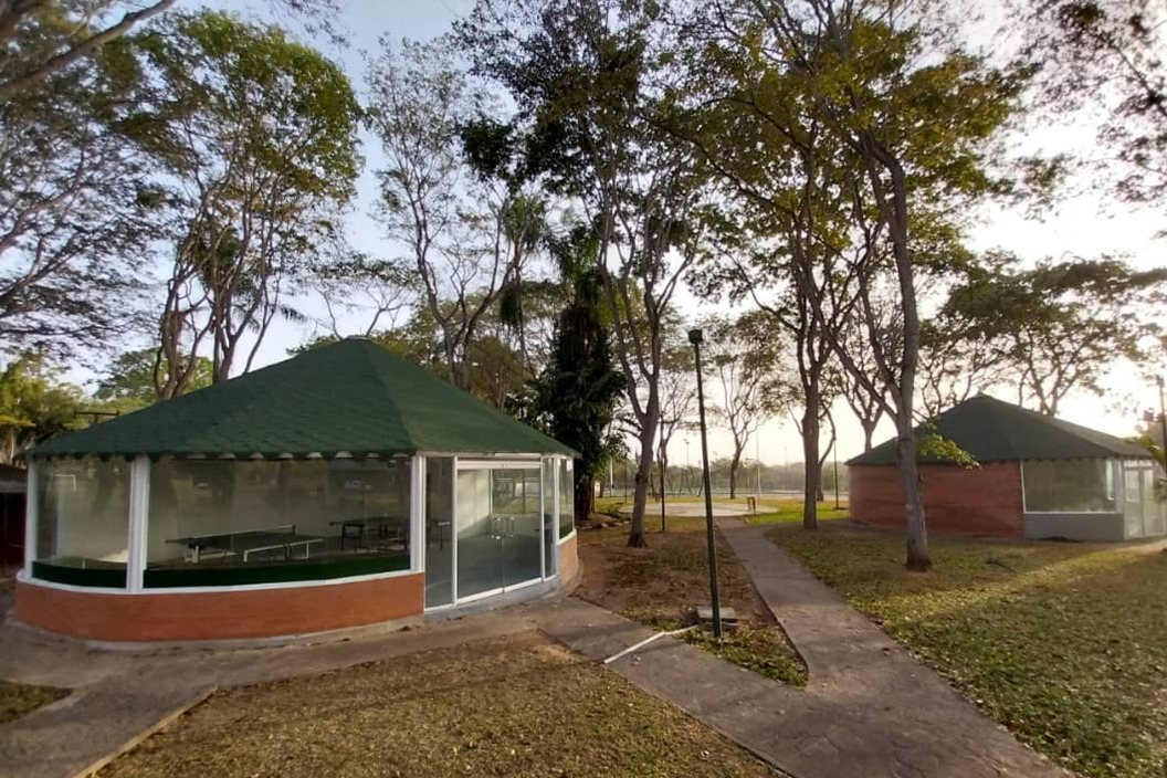 Rehabilitación Malocas N°1 y N°2 en UCAB Guayana